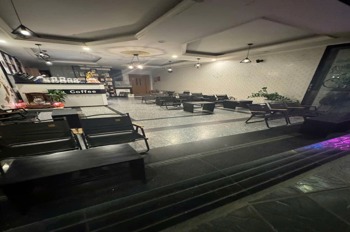 Bán nhà mặt phố Nghĩa Đô: 80m2, 4 tầng, mặt tiền 6.5m, kinh doanh đỉnh cao - Giá 38.2 tỷ