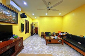 Bán Nhà Phố Kim Mã 43m2, 6 Tầng, Mặt Tiền 4.8m - Lô Góc, Ngõ Rộng, Kinh Doanh Đỉnh