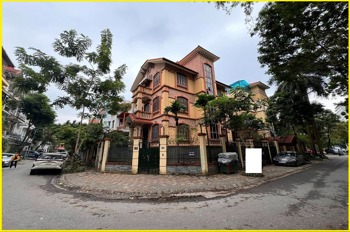 Biệt Thự Siêu Vip Trung Yên: Mặt Tiền Lớn, Oto Đỗ Cửa, View Thoáng