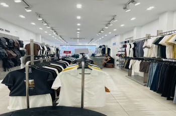 Bán nhà mặt phố Chùa Bộc, Đống Đa - 107m2, 5 tầng, MT 4.2 tỷ - Vị trí đắc địa