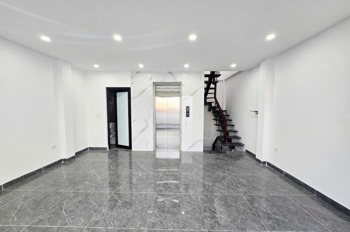 Nhà Góc Ngô QuyềN Hà Đông 5 Tầng, Thang Máy, Vỉa Hè Kinh Doanh - Chỉ 10 Tỷ