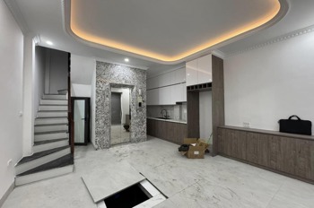 Siêu phẩm lô góc 5 tầng, thang máy, Chiến Thắng Hà Đông - Chỉ 11 tỷ