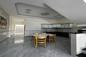 🏡 Bán nhà 1 trệt 1 lầu Bình Chánh - Giá chỉ 1 tỷ 150tr - Pháp lý rõ ràng