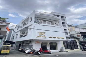 Nhà Mặt Tiền Quận 1 - Vị Trí Đắc Địa, Kinh Doanh ĐỈNH - 15.5 tỷ