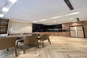 Bán nhà phố 7 tầng thang máy, gara ô tô - Vị trí đẹp, tiềm năng tăng giá