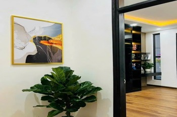Nhà VIP Cầu Giấy: 37m2 - 9.1 tỷ, Full Nội Thất, Ngõ Xuân Thủy