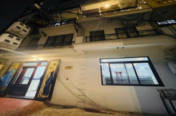 Bán Nhà Tân Mai: 43m2, 5 Tầng, Ô Tô Đỗ Cổng, Giá 7.85 Tỷ