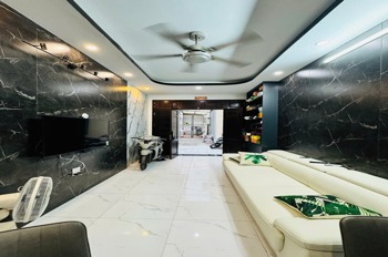 Siêu đẹp Lạc Long Quân, Lô Góc, Gần Hồ Tây | Vị Trí Đắc Địa