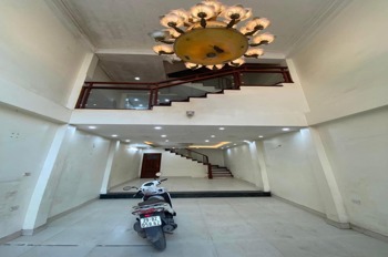 Phúc Hoa Tây Hồ Phân Lô VIP: Gara Ô Tô, Kinh Doanh, 50m2, 5 Tầng, 15.8 Tỷ