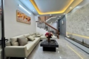 Nhà đẹp giá rẻ Ngô Quyền, Hà Đông - Ô tô đỗ cửa, pháp lý chuẩn