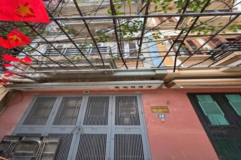 Bán nhà Cầu Giấy 52m2, 4 Tầng, Mặt Tiền 4.1m, Ô Tô Đỗ Cửa - Giá Tốt