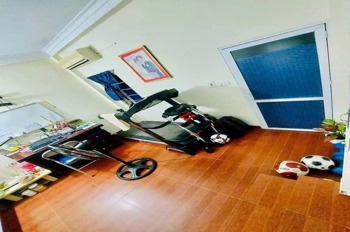 Nhà Ngõ Rộng, Thông Thoáng - 60m2, 4 Tầng, 6 Phòng Ngủ - Giá 7.98 Tỷ