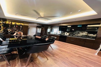 Bán nhà riêng Cầu Giấy - 43m2 - 5 Tầng - Oto vào nhà - Giá 12 tỷ (TL)