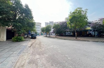 Bán Gấp Biệt Thự Hiện Đại 143m2, 38 tỷ Tại KĐT Trung Văn Vinaconex - Vân Trang 0907023278