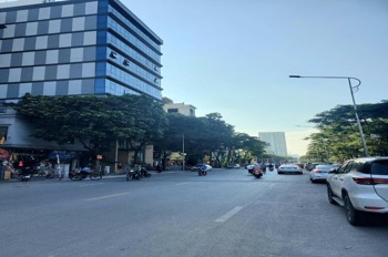 Cần Bán Tòa Building 10 Tầng, 2 Hầm, Vị Trí Đắc Địa - 320 Tỷ