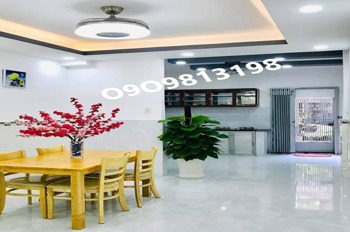 Bán Nhanh Nhà Quận 1 SHR, Pháp Lý Đầy Đủ - Giá 5.95 Tỷ