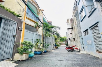 Bán nhà vườn lai Tân Phú - 64m2, Gần Mặt Tiền, Giá Tốt