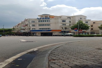 Bán nhà Gò Vấp 4 Tầng, Thang Máy, 105m2 - Giá 17.7 Tỷ - Lê Thị Hồng