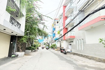 Nhà 3 Tầng Tân Bình: Hẻm Xe Hơi, Lạc Long Quân, Giá 6 Tỷ+