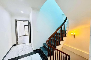 Bán nhà Nguyễn An Ninh, 54m2, 6 tầng, thang máy, VF3, kinh doanh - Vị trí đắc địa