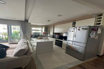 Căn 2PN 70m² Hòa Bình Green City - Ban Công Đông Bắc - Giá Tốt