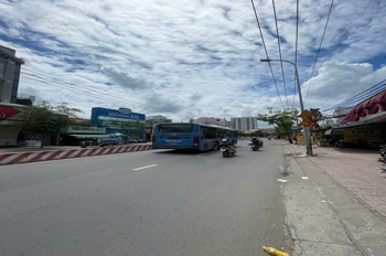 Nhà đẹp Phú Thuận, Quận 7: 70m2, Giá Nhỉnh 5 Tỷ - Mặt Tiền Thông Thoáng