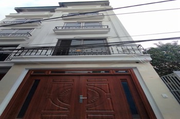 Bán nhà Lai Xá - ĐH Công Nghiệp: 34m2 - 4.9 tỷ - Ô tô gần - Không lỗi