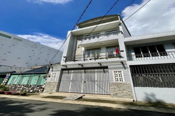 Nhà 4 Tầng Gần Lê Lợi, ĐH Công Nghiệp: Vị Trí Đắc Địa, Giá Tốt