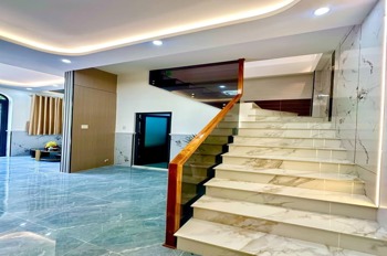 Nhà 6 Tầng Hiện Đại, Vị Trí Đắc Địa Xuân Quỳnh, Cầu Giấy - Giá 26 Tỷ