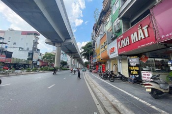 Chính chủ bán nhà mặt phố Cầu Giấy 4 tầng, 45m2, kinh doanh đắt khách