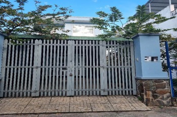 Chính chủ 1 đời - Nhà 3 tầng - Hẻm 4m - Ngang 4.5m - Giá 5 tỷ+