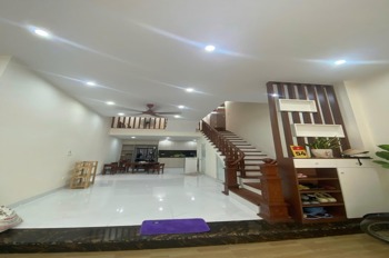 Bán nhà Đại Mỗ - 7.6 tỷ - 50m2 x 4 tầng - Oto đỗ - Vị trí đẹp