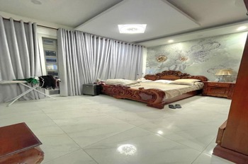 Bán nhà Tân Phú - 72m2, 4 tầng, giá 12 tỷ - Vị trí đắc địa, tiện kinh doanh