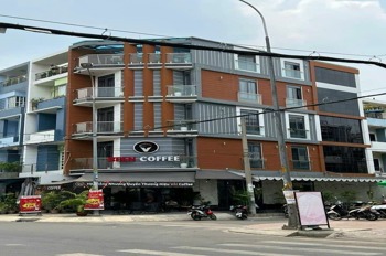 Bán nhà mặt tiền Quận 6: 5 Tầng, Căn Góc, Dòng Tiền 90 Triệu/Tháng