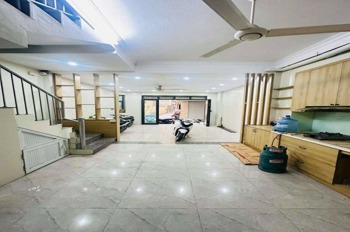 Bán Gấp Nhà Mặt Phố Mỹ Đình - Nam Từ Liêm: 50m² - 5 Tầng - Thang Máy - Giá Tốt