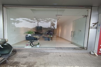 Nhà Mặt Phố Kim Mã - Vị Trí Đắc Địa - Giá Tốt Nhất