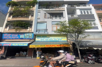Bán Nhà Quận 5 - 5 Tầng, Vị Trí Vàng, Tiềm Năng Lớn - 33 Tỷ