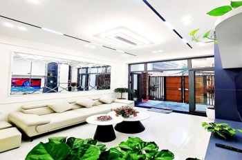 Bán Gấp Nhà Đẹp 39m2 Đội Cấn - Giá Tốt, Full Đồ, Gần Phố