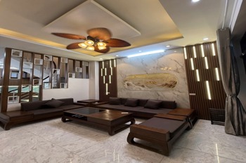 Giải phóng - Nhà mới đẹp, full nội thất, gần Kinh Tế Quốc Dân