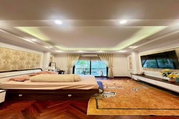 Bán nhà Đống Đa 52m2, 6 tầng, mặt tiền 4.3m - Vị trí đắc địa, giá 2x tỷ