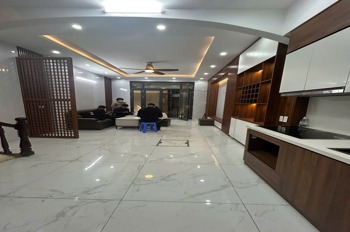 Bán nhà Xuân Đỉnh 7.1 tỷ - 5 tầng, lô góc, full nội thất