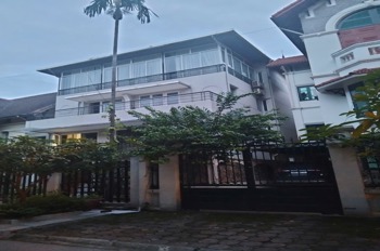 Biệt Thự Đơn Lập Bán Đảo Linh Đàm 253m2 - 68 tỷ - Vị Trí VIP