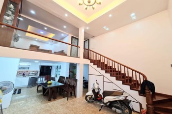 Bán Nhà Kim Giang 50m2, 5 Tầng, Giá 6.85 Tỷ - Vị Trí Đẹp, Nội Thất Full
