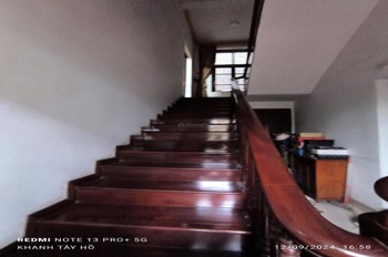 Bán Biệt Thự Vườn Đào Tây Hồ - 5 Tầng, 289m², Mặt Tiền 18m, Lô Góc