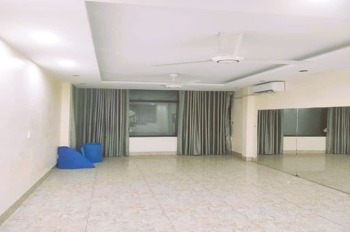 Bán Nhà Mặt Phố Lạc Long Quân Tây Hồ 237m² - 85 Tỷ - Vị Trí Đắc Địa