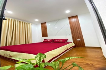 Nhà đẹp ngõ Văn Chương Đống Đa - 23m2 Full Nội Thất - Giá Tốt