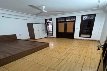 Bán nhà đường Nguyễn Chí Thanh, Đống Đa - Phân lô, Ô tô tránh - 15.7 tỷ