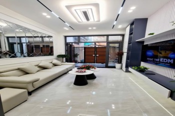 Bán nhà phố Đội Cấn - 4 Tầng - Full Nội Thất - Giá Tốt