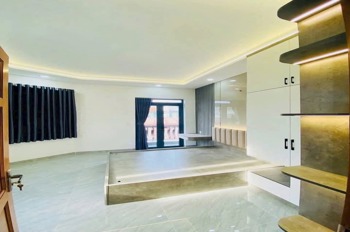 Nhà Đẹp Yên Hòa, Cầu Giấy - 7 Tỷ - 40m² - Vị Trí Đắc Địa