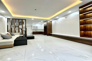 Bán nhà Xuân La - Tây Hồ: 8.5 tỷ - 5 tầng, gần chợ, trường học